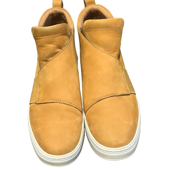 TIMBERLAND Women's Tan Genuine Leather Round Toe Comfortable Bootie-Size 9.5 - Picture 2 of 13